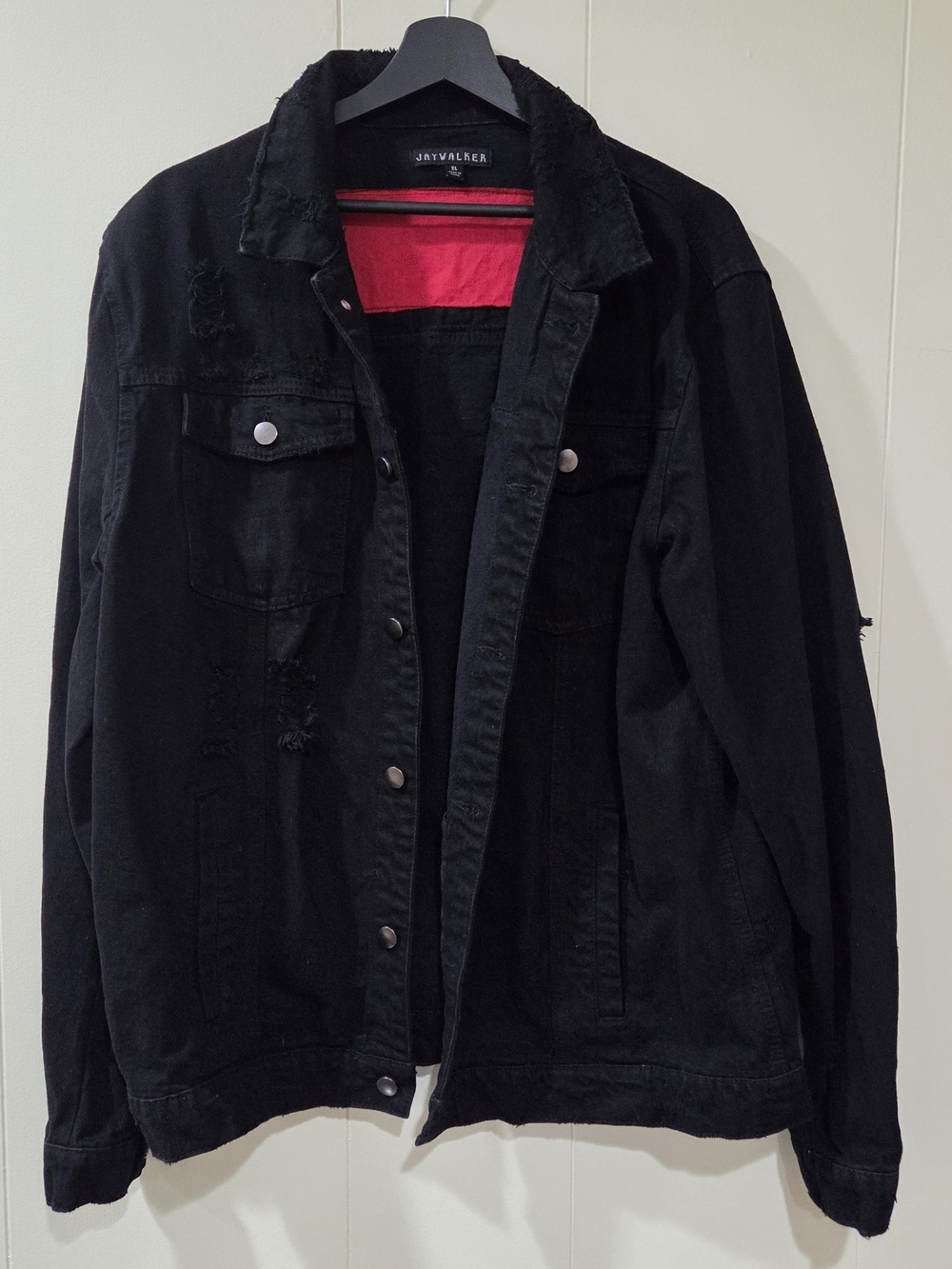 Jaywalker Men's XL Black Distressed Denim Trucker Jacket Red Paisley Bandana